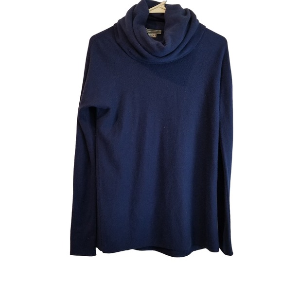 Vince Sweaters - Vince Women's 100% Cashmere Turtleneck Long Sleeve Sweater Size XS Blue Light